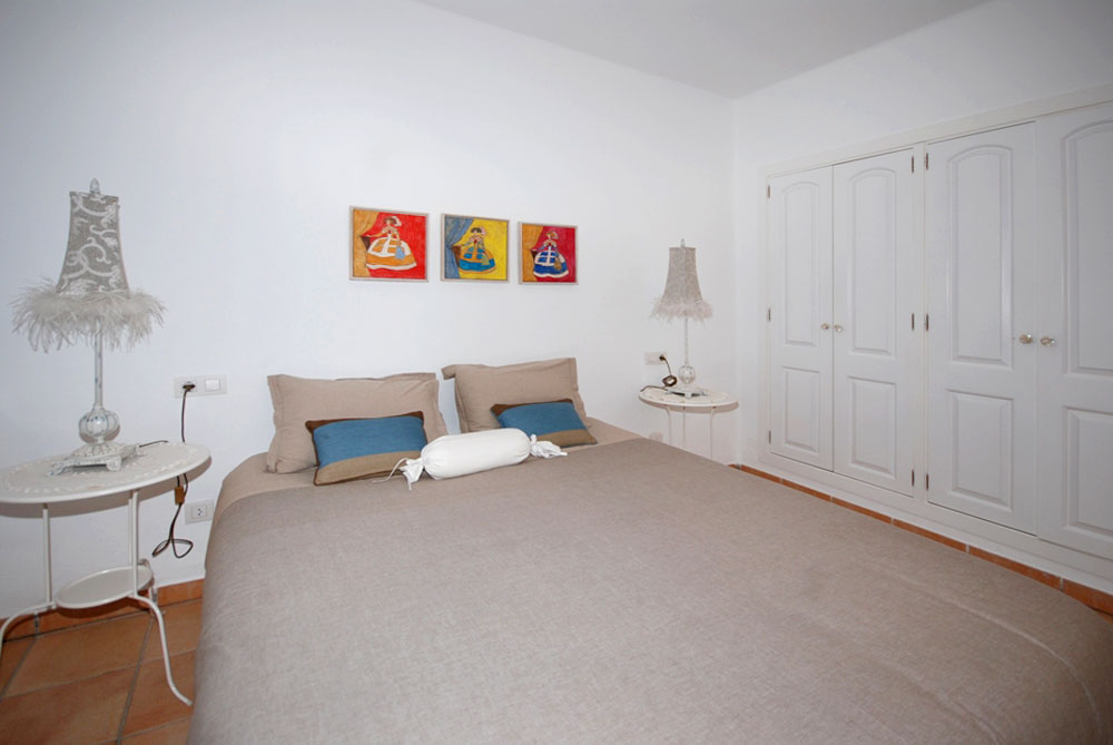Living area: 200 m² Bedrooms: 4  - Townhouse in Camp de Mar #01707 - 7