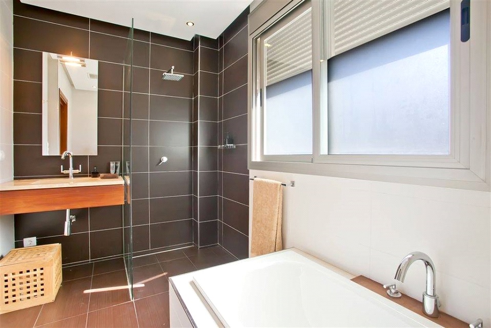 Living area: 350 m² Bedrooms: 6  - Villa in Sol de Mallorca/Cala Vinyes #02756 - 8