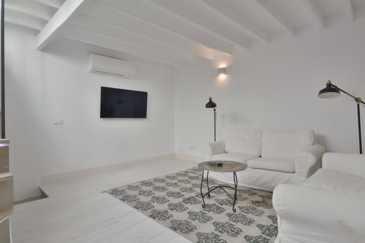 Living area: 380 m² Bedrooms: 3  - Townhouse in Palma Old Town #12803 - 6