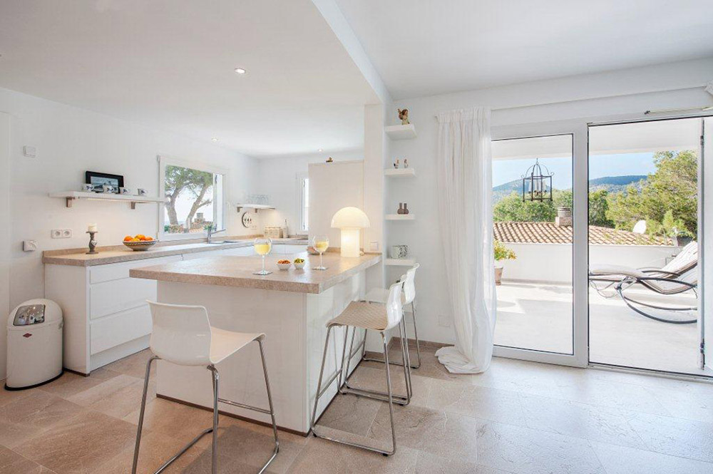 Living area: 150 m² Bedrooms: 3  - House in Camp de Mar #01921 - 8