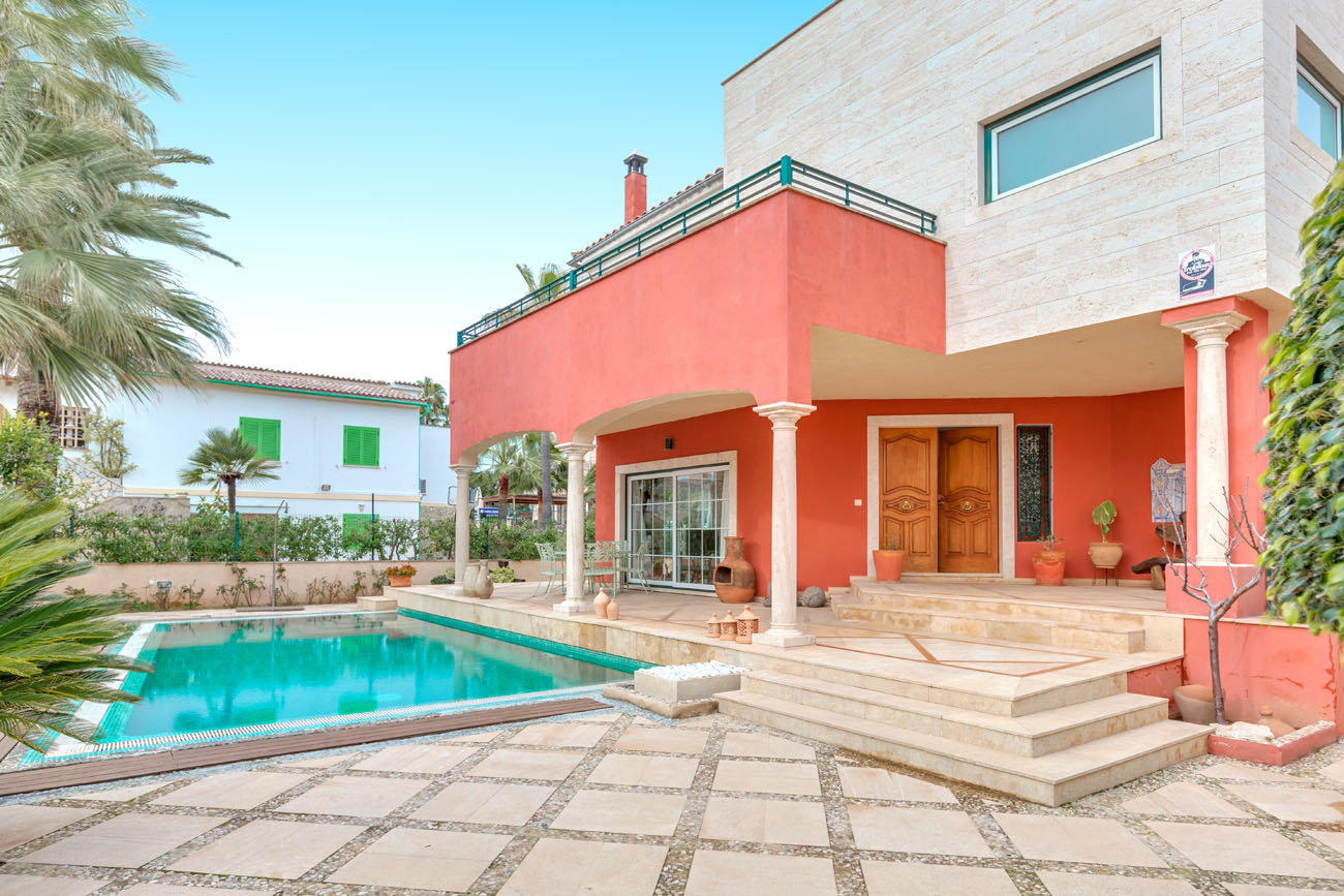 Living area: 265 m² Bedrooms: 4  - Villa in Playa de Palma #12946 - 1
