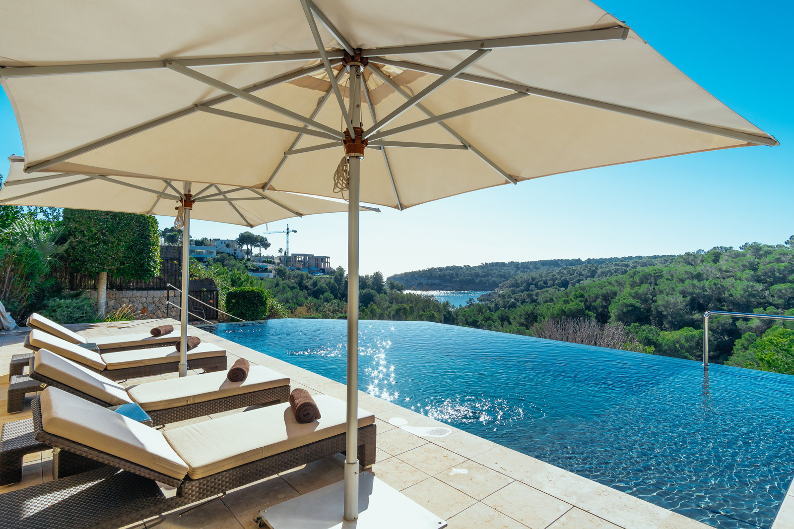 Living area: 240 m² Bedrooms: 4  - Villa in Sol de Mallorca #02244 - 1