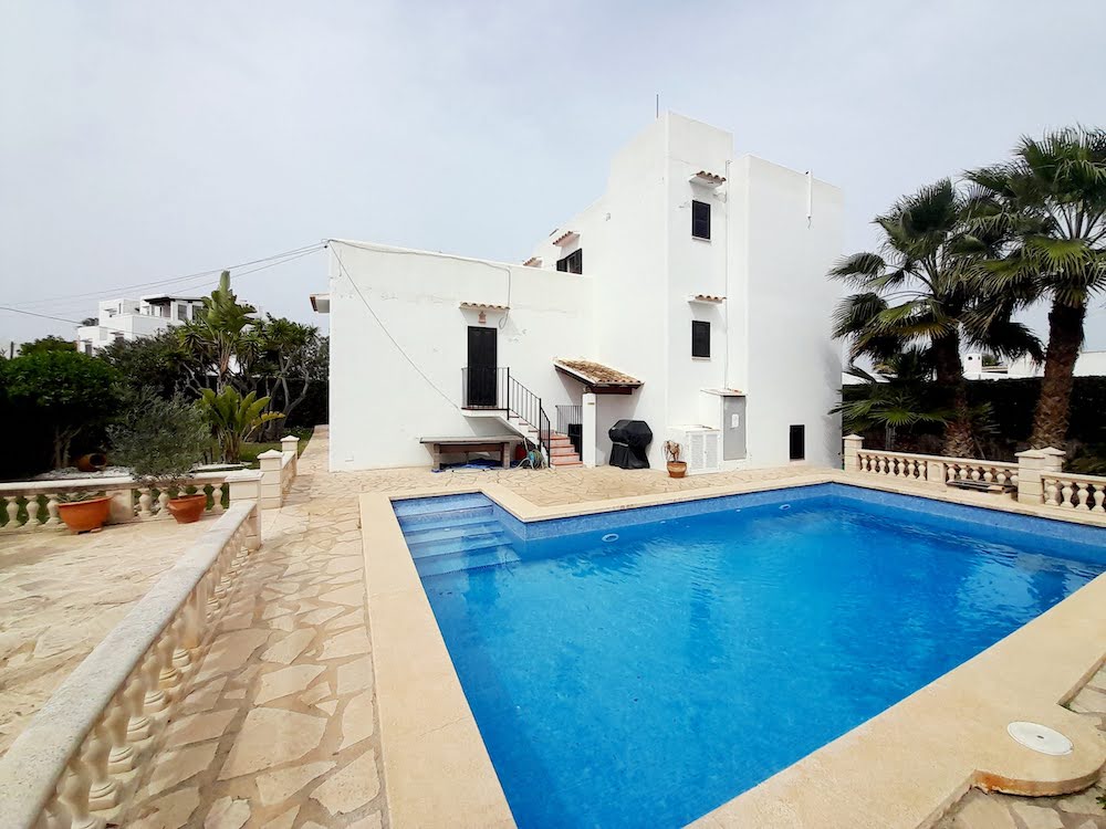 Living area: 267 m² Bedrooms: 5  - Villa in Cala d'Or #53386 - 10