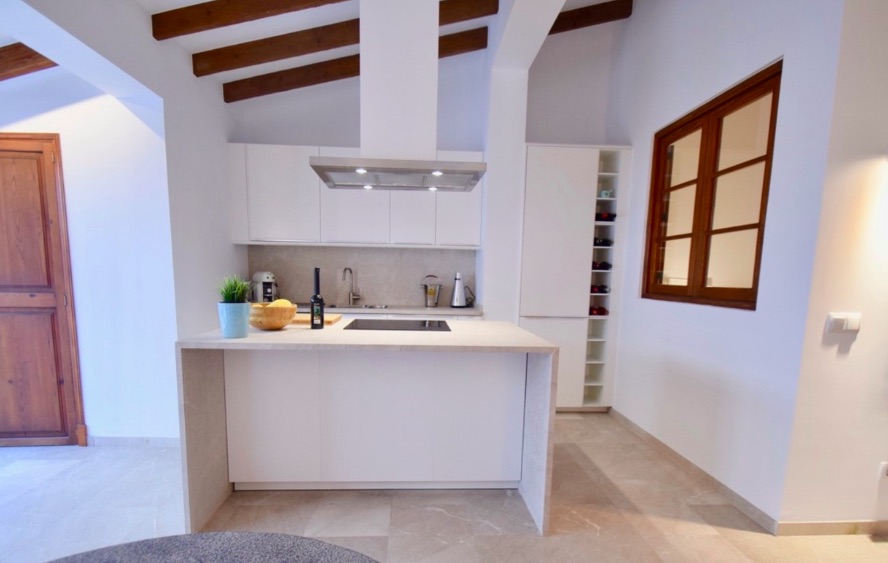 Living area: 80 m² Bedrooms: 2  - Beautiful apartment in Palma, Santa Catalina #2121002 - 5
