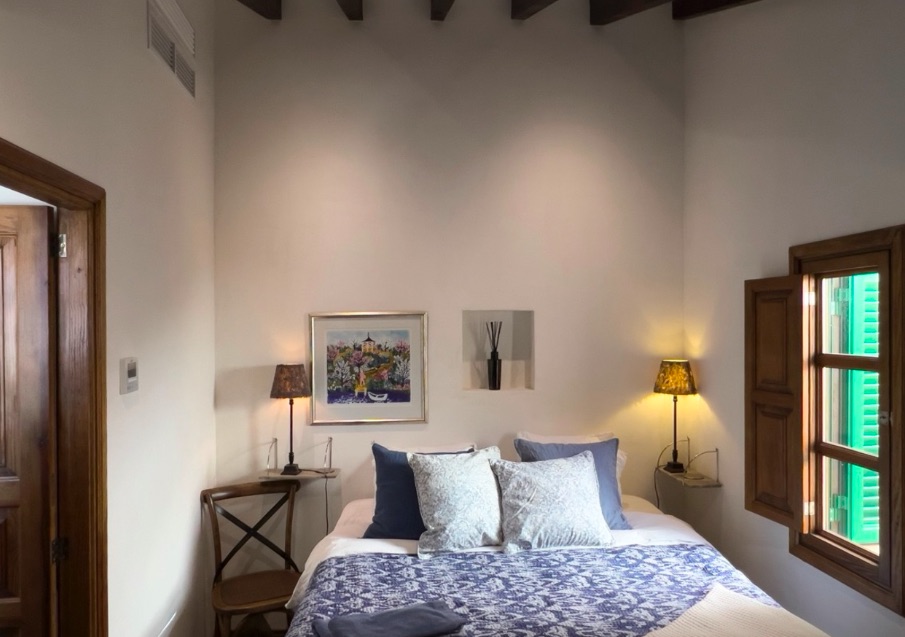 Living area: 67 m² Bedrooms: 2  - Unique penthouse i Old Town of Palma #2121015 - 9