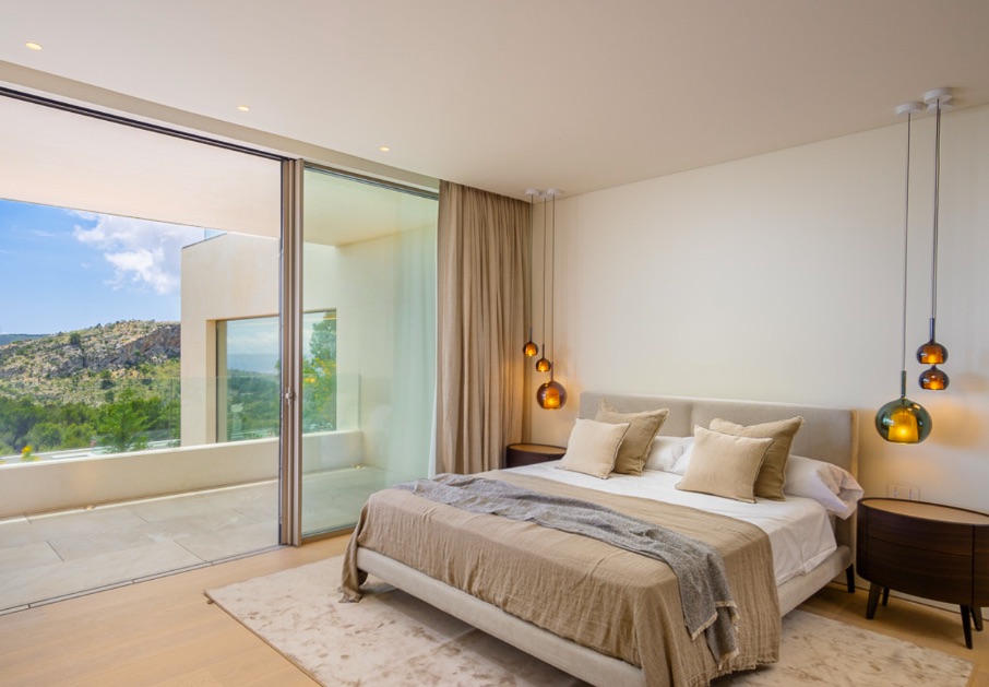Living area: 1,235 m² Bedrooms: 6  - Amazing villa in Son Vida #2121018 - 15