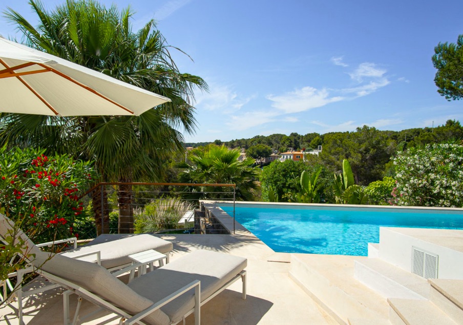 Living area: 450 m² Bedrooms: 4  - Elegant villa in Sol de Mallorca #2021020 - 2