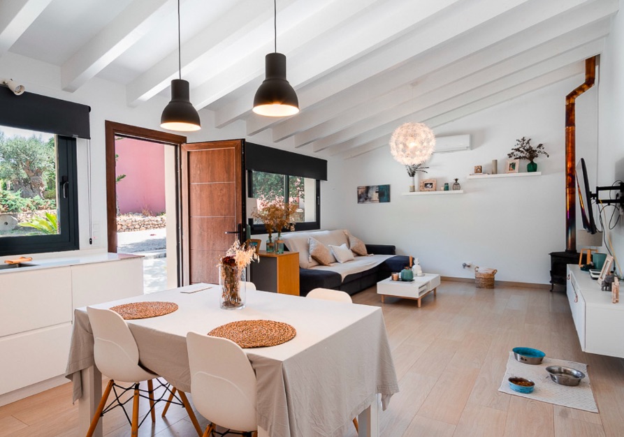 Living area: 1,091 m² Bedrooms: 9  - Beautiful finca Establiments #2121038 - 17