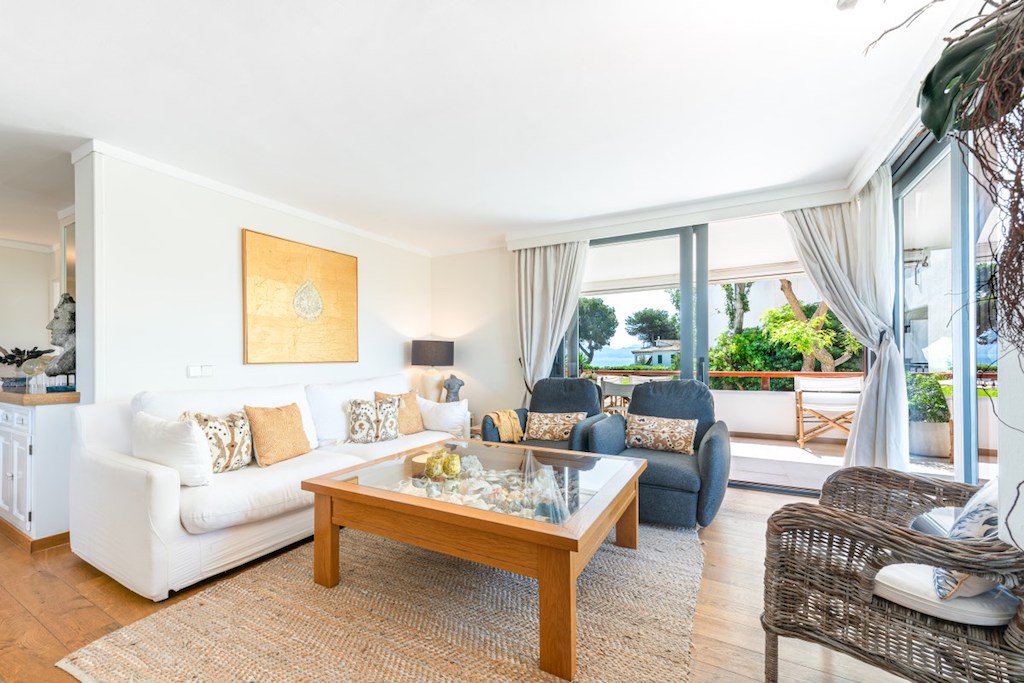 Living area: 145 m² Bedrooms: 3  - Fantastic apartment with sea view in Port de Pollensa #2231058 - 3