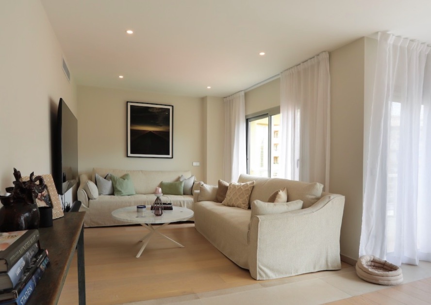 Living area: 90 m² Bedrooms: 2  - Penthouse with terrace in Palma. Santa Catalina #2121077 - 2