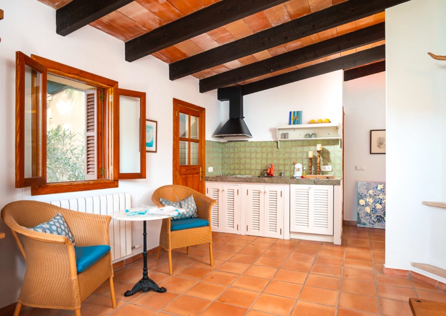 Living area: 618 m² Bedrooms: 6  - Charming  "3 in 1" house in Ljucmajor #2491096 - 9