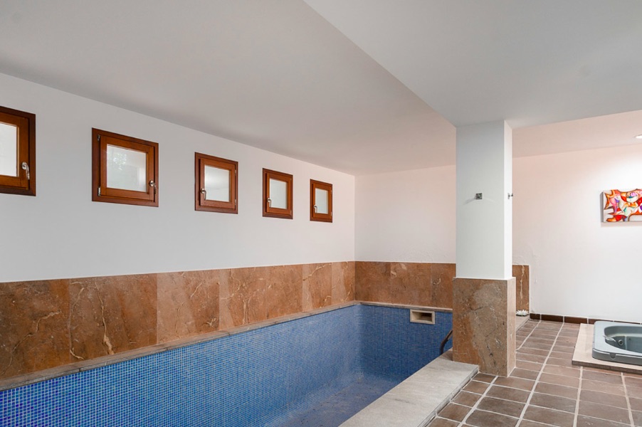 Living area: 336 m² Bedrooms: 4  - Fantastic house in Cala Deia #2091005 - 12