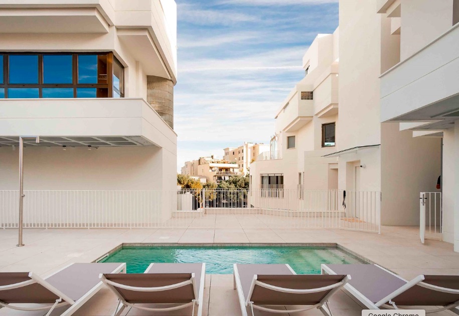 Living area: 247 m² Bedrooms: 4  - Bright apartment in Plaza Gomila, Palma #2121110 - 13