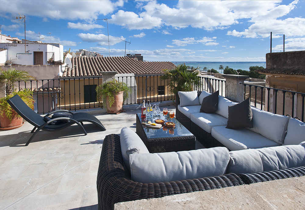 Living area: 400 m² Bedrooms: 3  - Townhouse in Palma/Calatrava #12522 - 1