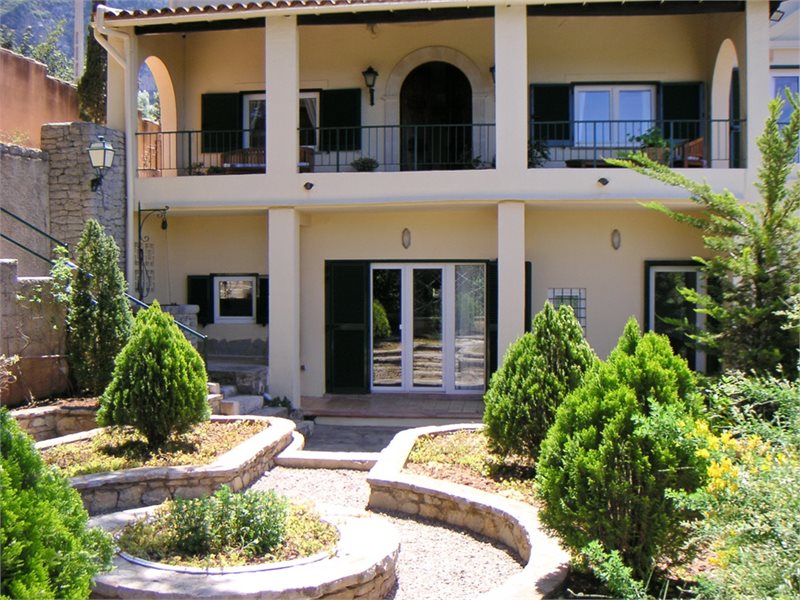 Boyta: 350 m² Sovrum: 4  - Villa i Deia #08683 - 2