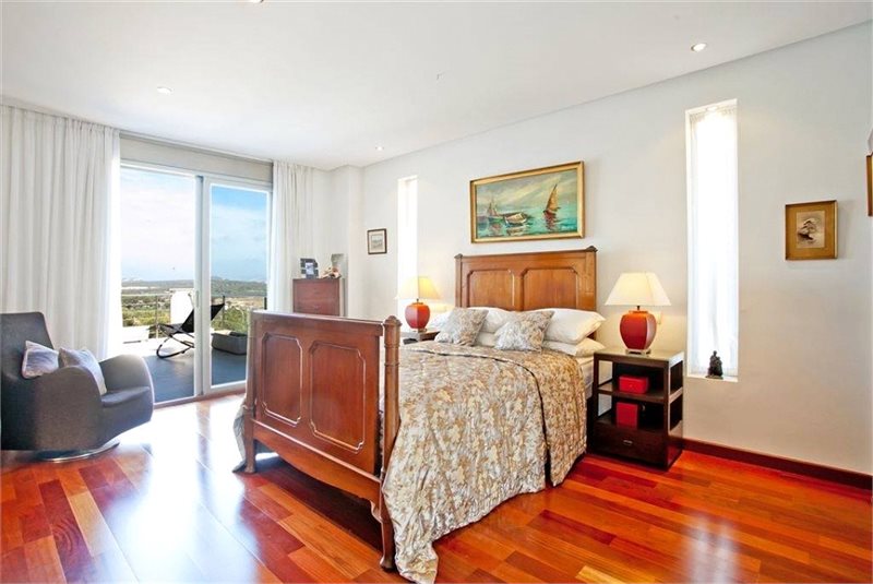 Boyta: 350 m² Sovrum: 6  - Villa i Sol de Mallorca/Cala Vinyes #02756 - 6