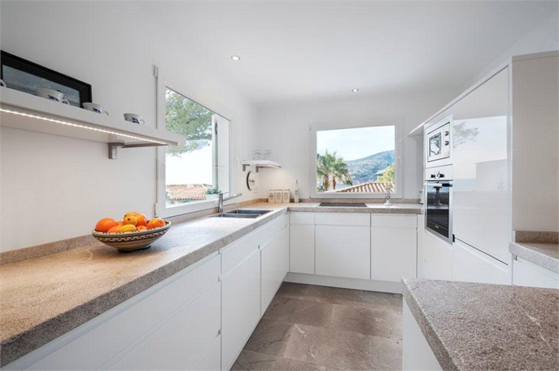 Boyta: 150 m² Sovrum: 3  - Hus i Camp de Mar #01921 - 11