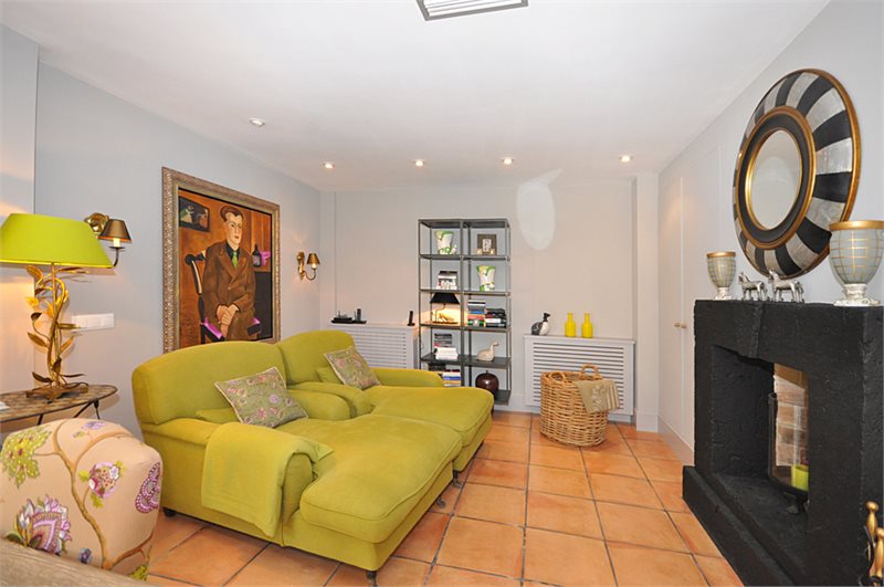 Boyta: 190 m² Sovrum: 3  - Lägenhet i Bendinat #02973 - 6