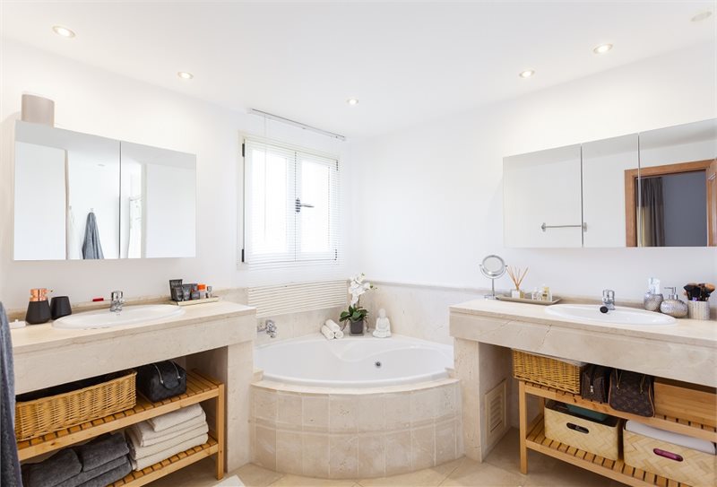 Boyta: 155 m² Sovrum: 3  - Villa i Port Adriano #02262 - 15