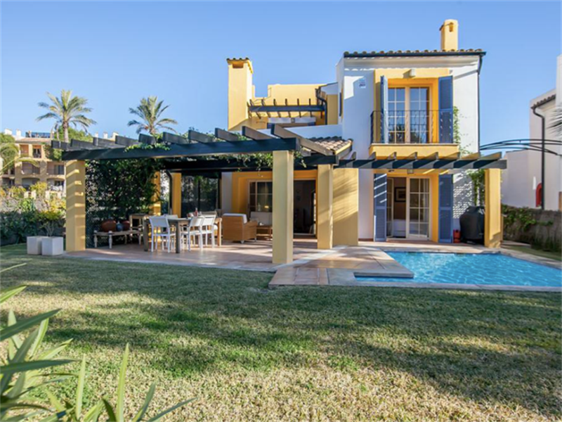 Boyta: 155 m² Sovrum: 3  - Villa i Port Adriano #02262 - 17