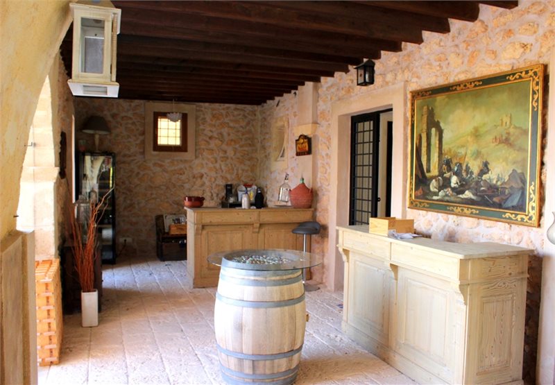 Boyta: 940 m² Sovrum: 6  - Finca i Establiments #12179 - 23