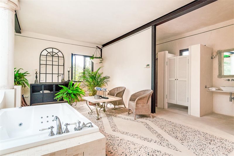 Boyta: 658 m² Sovrum: 5  - Finca i Campos #50187 - 5