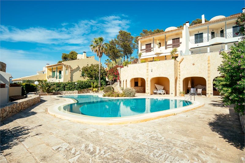 Boyta: 186 m² Sovrum: 2  - Townhouse i Santa Ponsa #02191 - 1