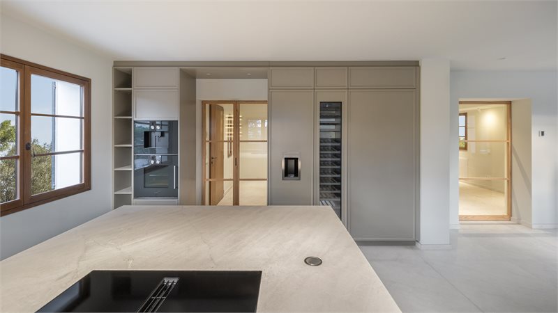 Boyta: 400 m² Sovrum: 6  - Villa i Bendinat #02215 - 13