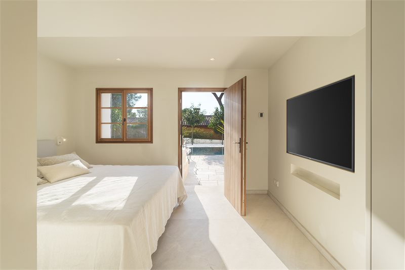 Boyta: 400 m² Sovrum: 6  - Villa i Bendinat #02215 - 26