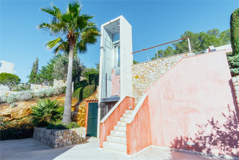 Boyta: 240 m² Sovrum: 4  - Villa i Sol de Mallorca #02244 - 23