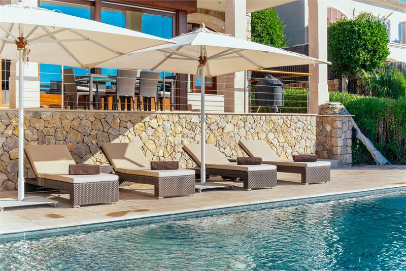 Boyta: 240 m² Sovrum: 4  - Villa i Sol de Mallorca #02244 - 13