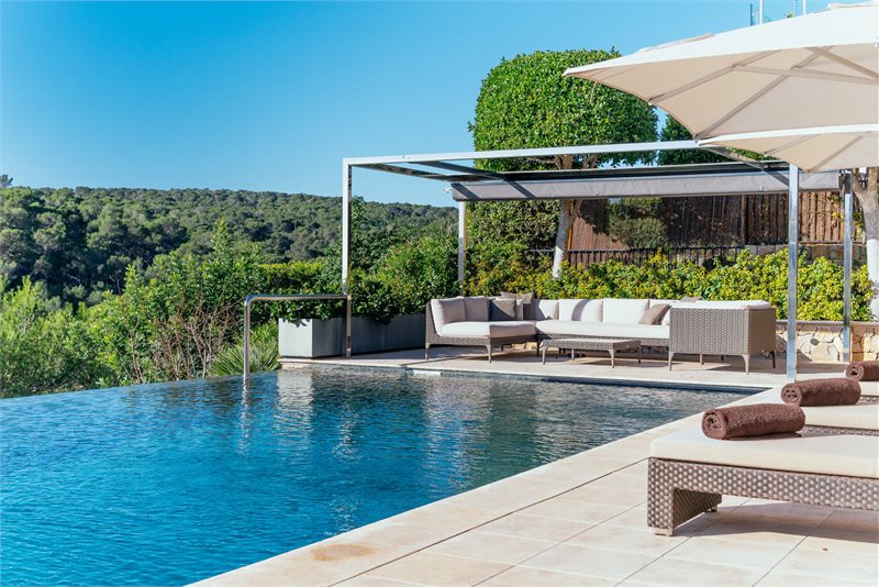 Boyta: 240 m² Sovrum: 4  - Villa i Sol de Mallorca #02244 - 14