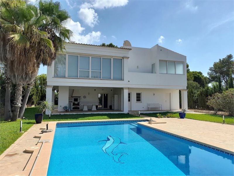 Boyta: 320 m² Sovrum: 5  - Villa i Porto Petro #53260 - 4