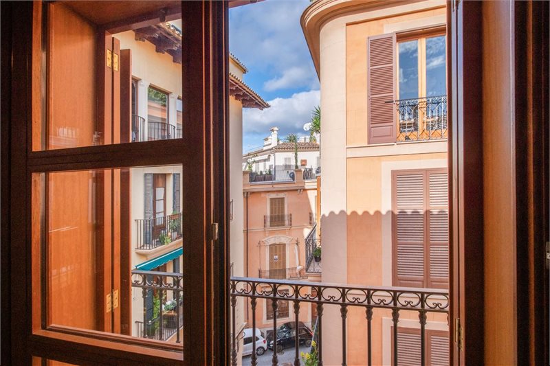 Living area: 119 m² Bedrooms: 3  - Amazing penthouse with private roof terrace  Old Town, Palma #12385 - 1