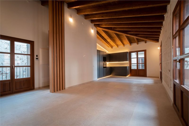 Boyta: 119 m² Sovrum: 3  - Takvåning i Palma #12385 - 1