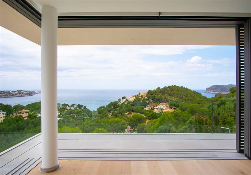 Boyta: 720 m² Sovrum: 5  - Fantastisk villa i Costa del la Calma #2021012 - 10