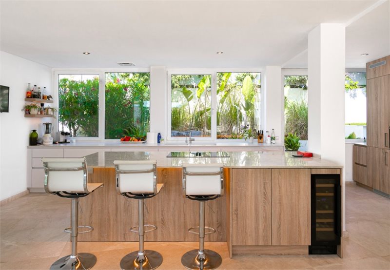 Living area: 450 m² Bedrooms: 4  - Elegant villa in Sol de Mallorca #2021020 - 5