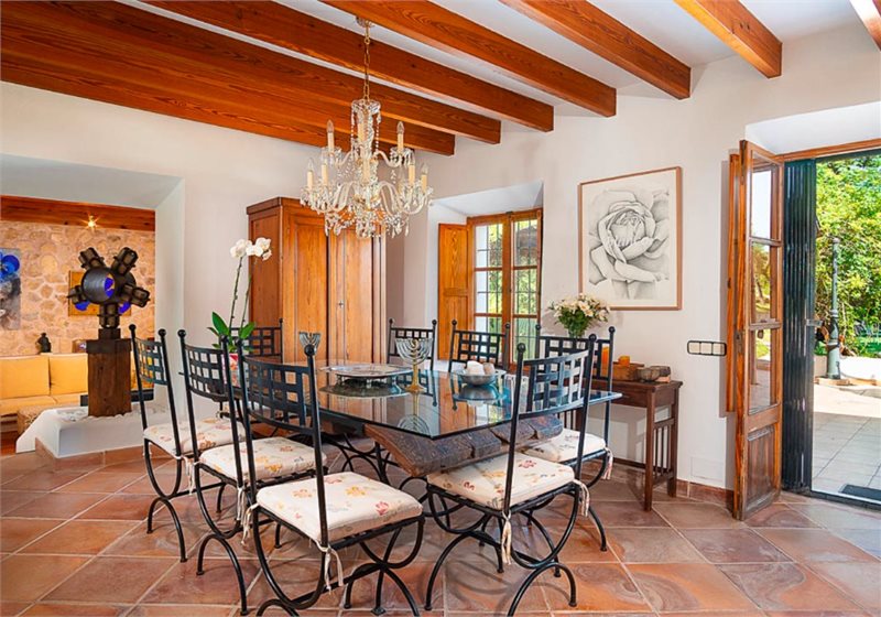 Living area: 1,091 m² Bedrooms: 9  - Beautiful finca Establiments #2121038 - 4
