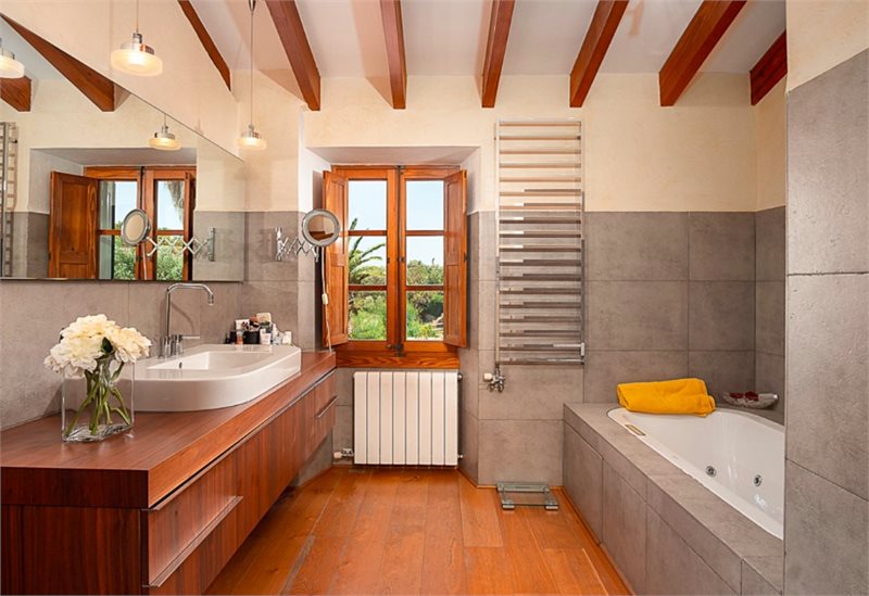 Living area: 1,091 m² Bedrooms: 9  - Beautiful finca Establiments #2121038 - 8