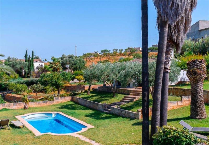 Living area: 1,091 m² Bedrooms: 9  - Beautiful finca Establiments #2121038 - 13
