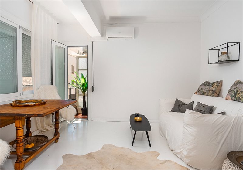 Boyta: 86 m² Sovrum: 3  - Nyrenoverad lägenhet i Palma, Santa Catalina #2121045 - 2