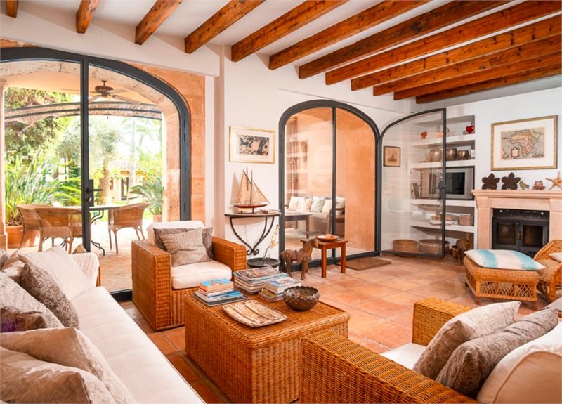 Living area: 618 m² Bedrooms: 6  - Charming  "3 in 1" house in Ljucmajor #2491096 - 3