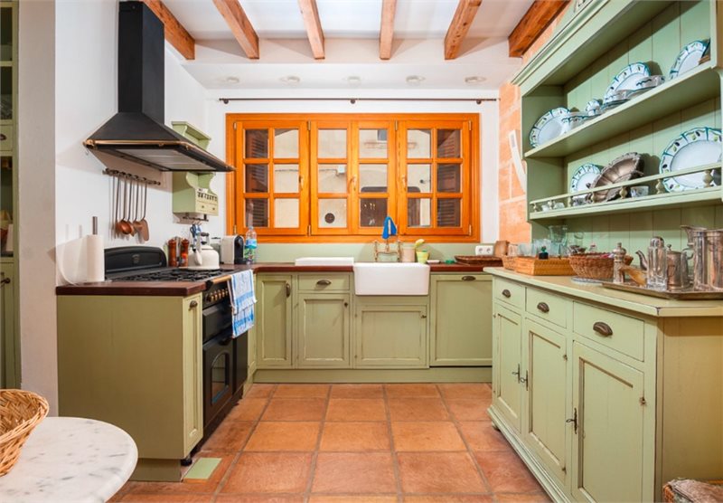 Living area: 618 m² Bedrooms: 6  - Charming  "3 in 1" house in Ljucmajor #2491096 - 4