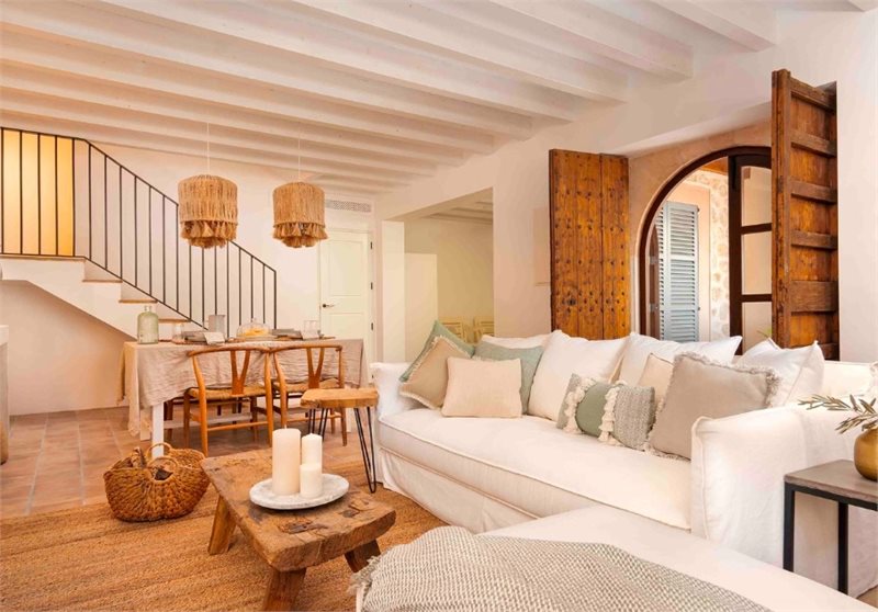 Living area: 156 m² Bedrooms: 3  - Beautiful newly built townhouse in Deia #2091004 - 1