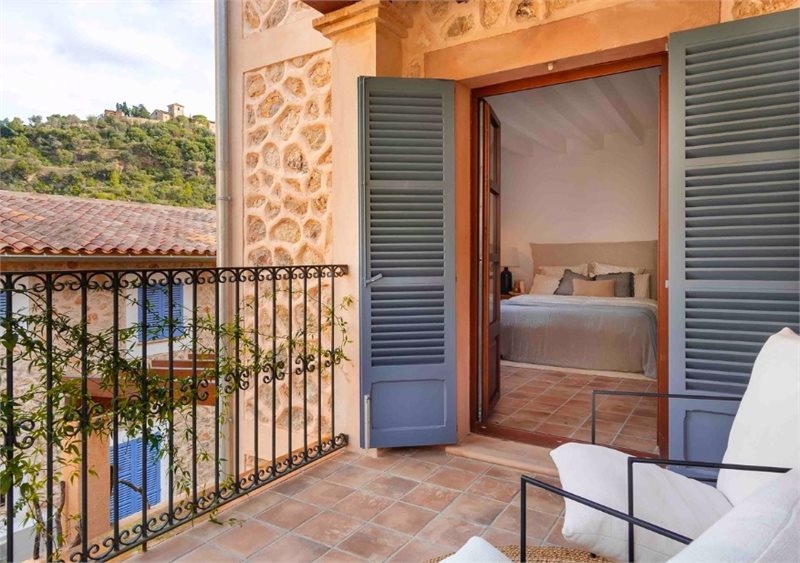 Living area: 156 m² Bedrooms: 3  - Beautiful newly built townhouse in Deia #2091004 - 8