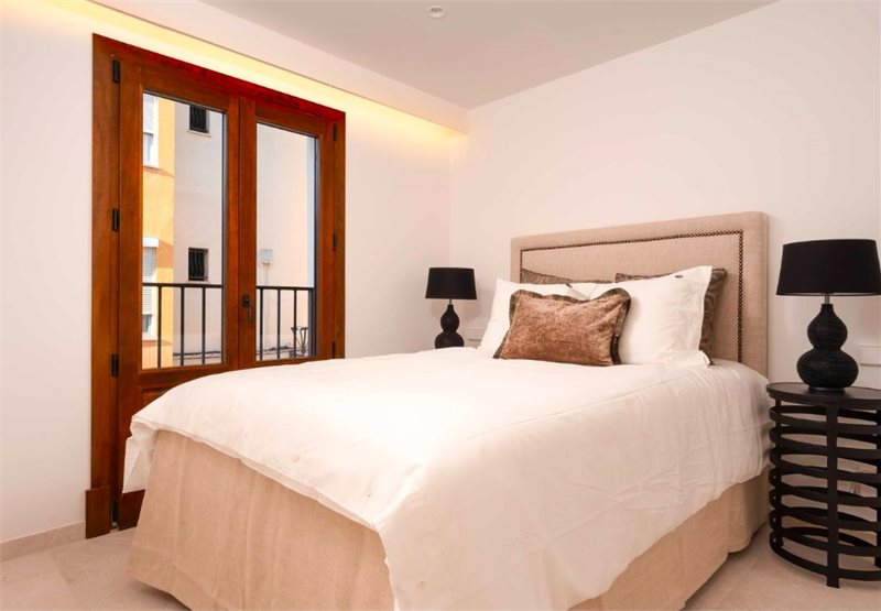 Boyta: 218 m² Sovrum: 3  - Townhouse med trädgård och pool i Son Espanyolet, Palma #2121105 - 10