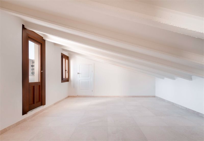 Boyta: 218 m² Sovrum: 3  - Townhouse med trädgård och pool i Son Espanyolet, Palma #2121105 - 12
