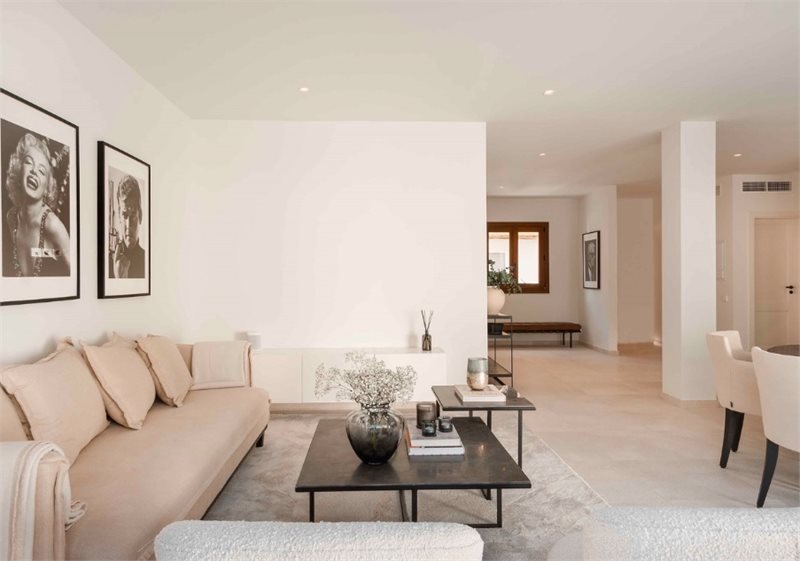 Boyta: 218 m² Sovrum: 3  - Townhouse med trädgård och pool i Son Espanyolet, Palma #2121105 - 14