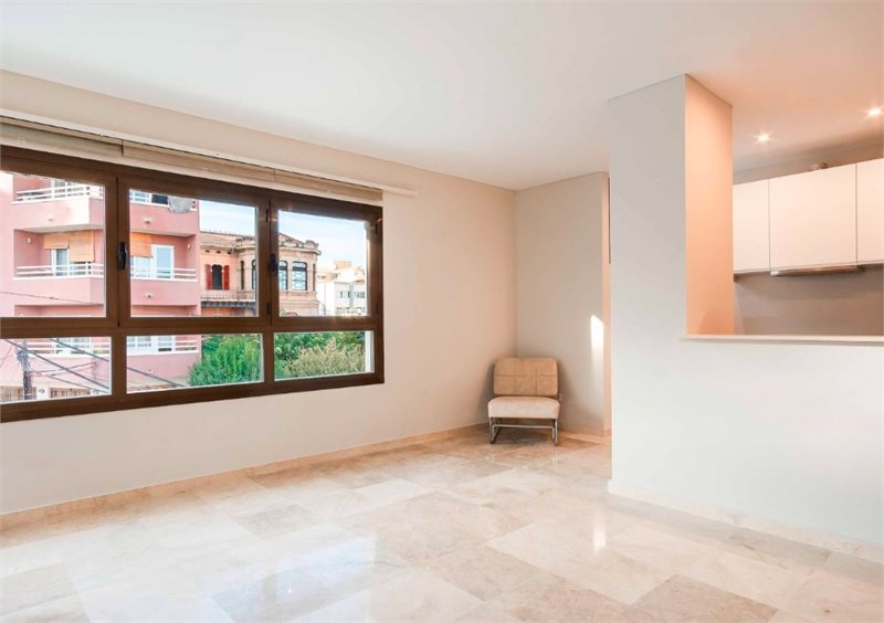 Boyta: 247 m² Sovrum: 4  - Ljus lägenhet med terass i Plaza Gomila, Palma #2121110 - 8