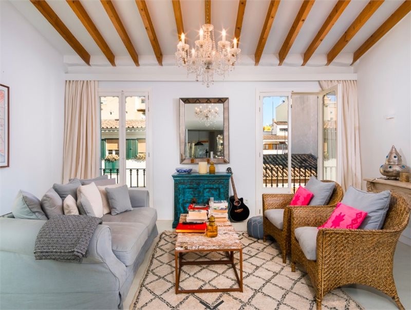 Boyta: 360 m² Sovrum: 4  - Townhouse med två renoverade lägenheter i Santa Catalina, Palma #2121111 - 1